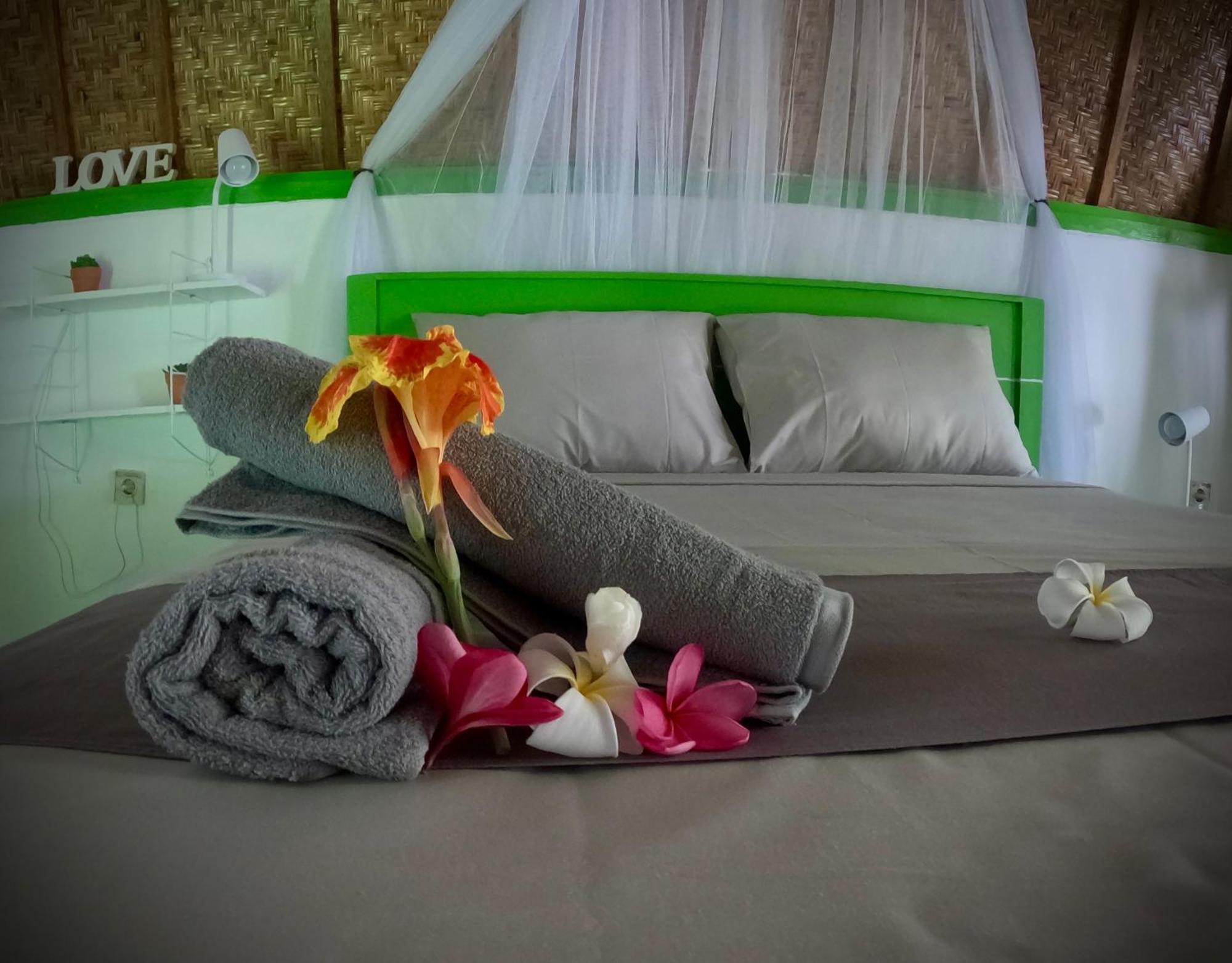 Kaktus Bungalow 4 Гили Еър Екстериор снимка